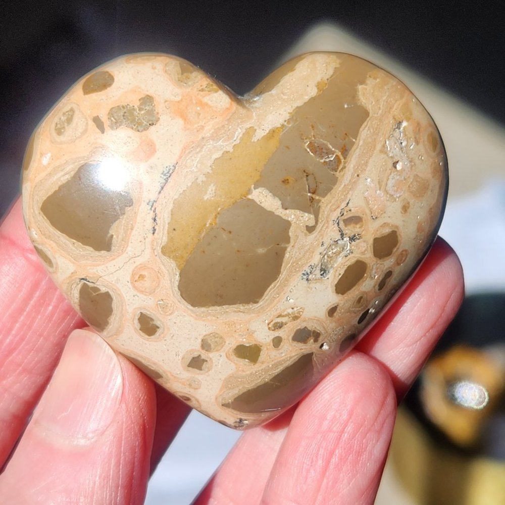 Peruvian Leopardite Jasper Polished Heart Mineral Natural stone rock Valentine - Picture 2 of 4